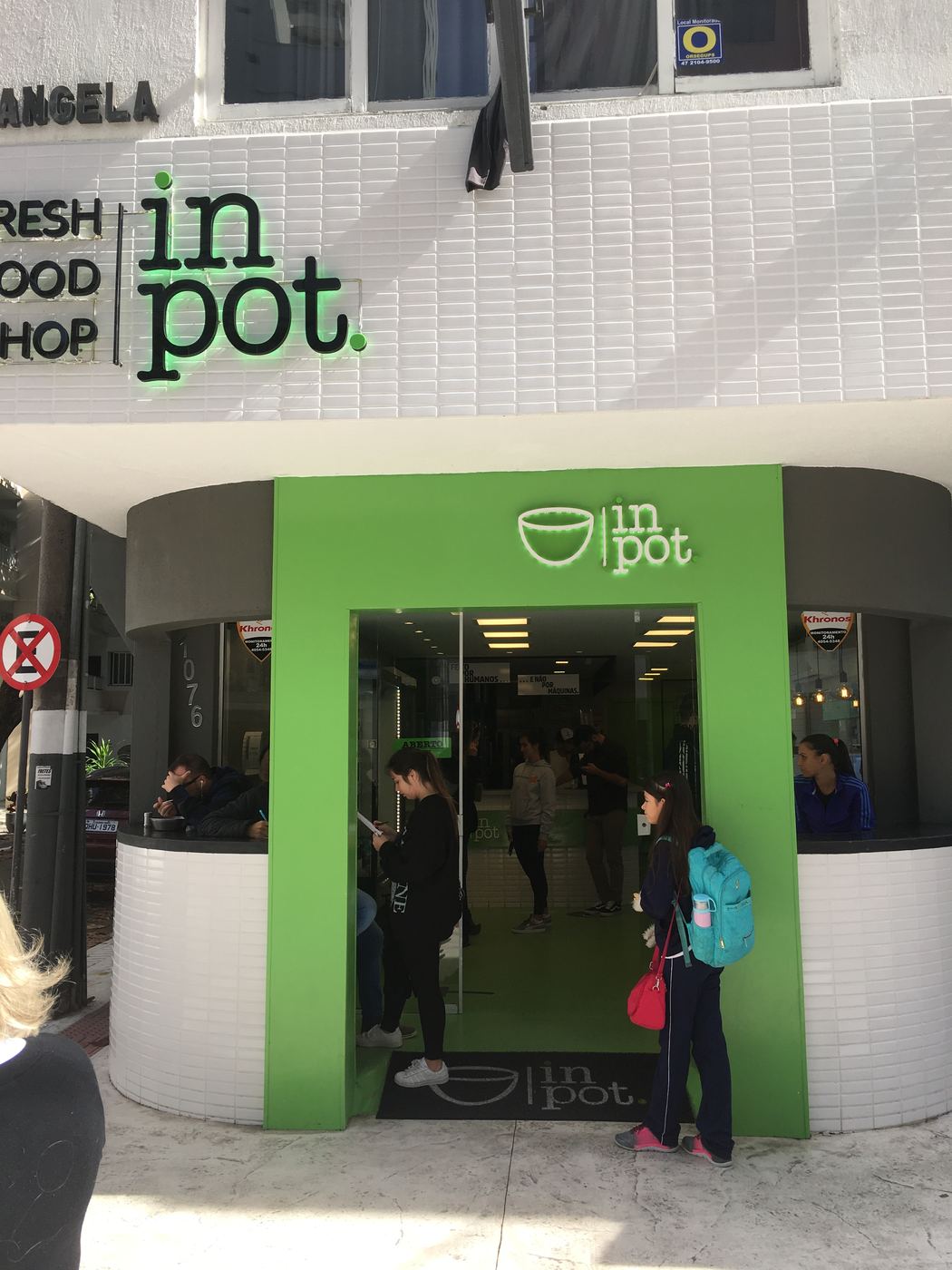 Fachada de loja Inpot